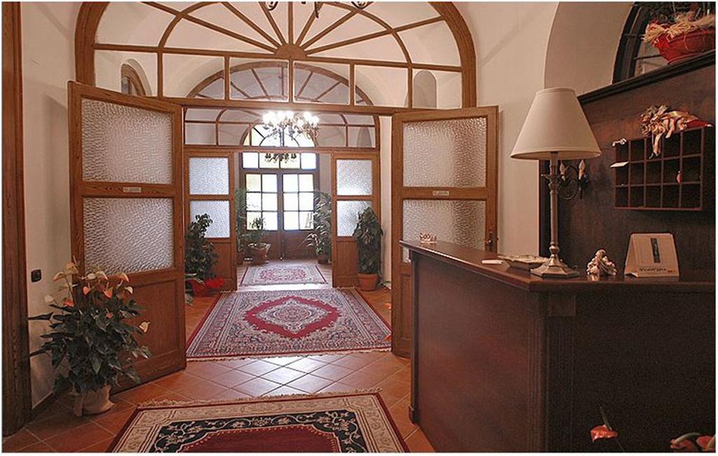 קאסרטה Hotel Ristorante Novecento מראה חיצוני תמונה