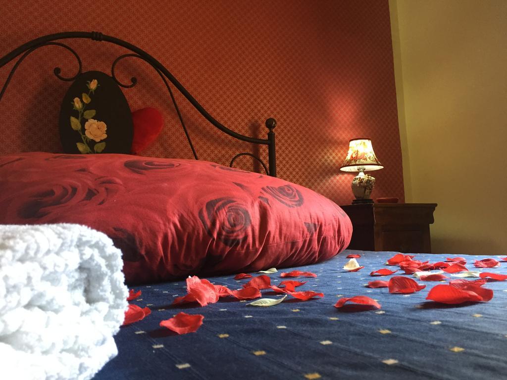 קאסרטה Hotel Ristorante Novecento מראה חיצוני תמונה