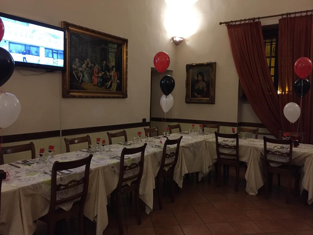 קאסרטה Hotel Ristorante Novecento מראה חיצוני תמונה