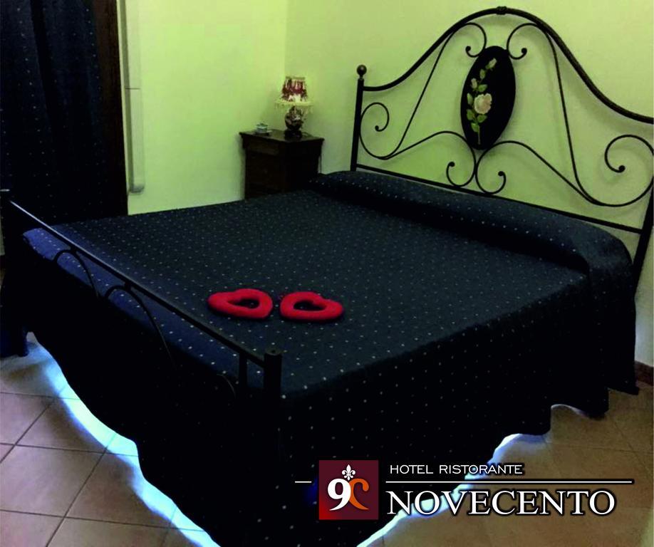 קאסרטה Hotel Ristorante Novecento מראה חיצוני תמונה