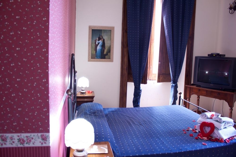 קאסרטה Hotel Ristorante Novecento מראה חיצוני תמונה