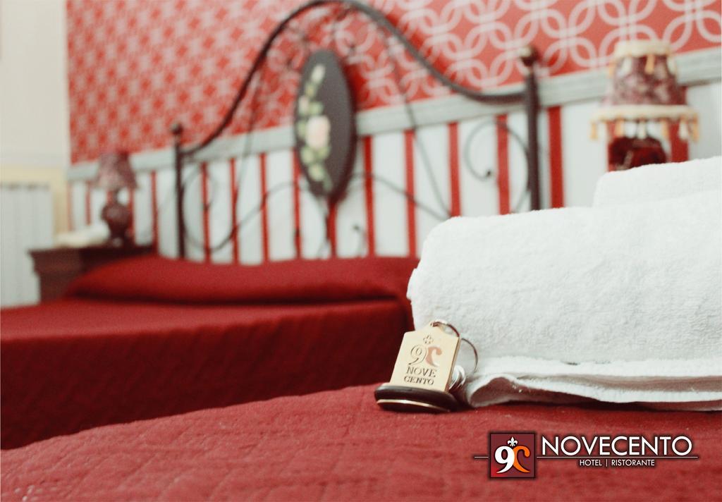 קאסרטה Hotel Ristorante Novecento מראה חיצוני תמונה